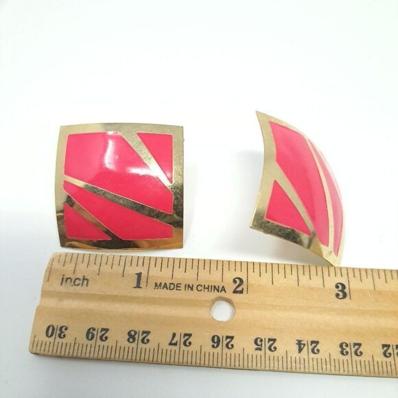 Vintage Red Ename and Gold Tone Square Clip On Earrings, Bold Retro 80s Style - Picture 2 of 5
